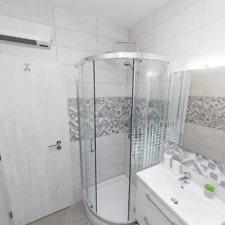 Apartament Agava *